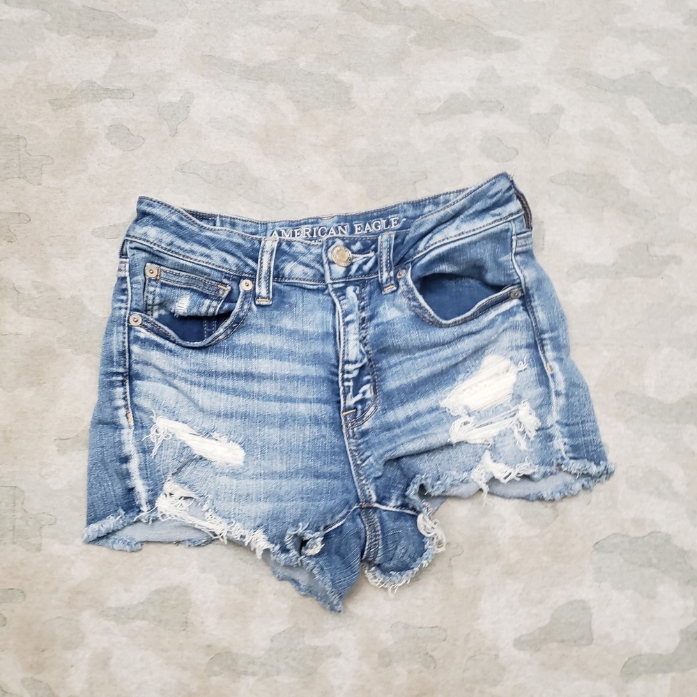 American Eagle Hi-Rise Shorts Womens 4 Blue Distressed Denim Cut Off Medium Wash
